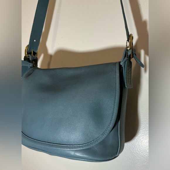 Rare Vintage Powder Blue Old Coach Made In USA 4150 Leather 